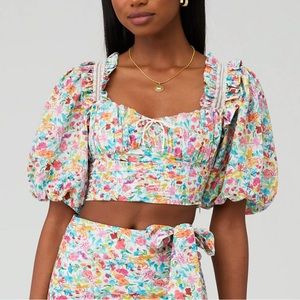 For love and lemons floral puff sleeve top